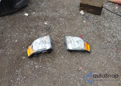 2012 Ford Escape Xls z USA, uszkodzony, nr VIN 1FMCU0C75CKA13759